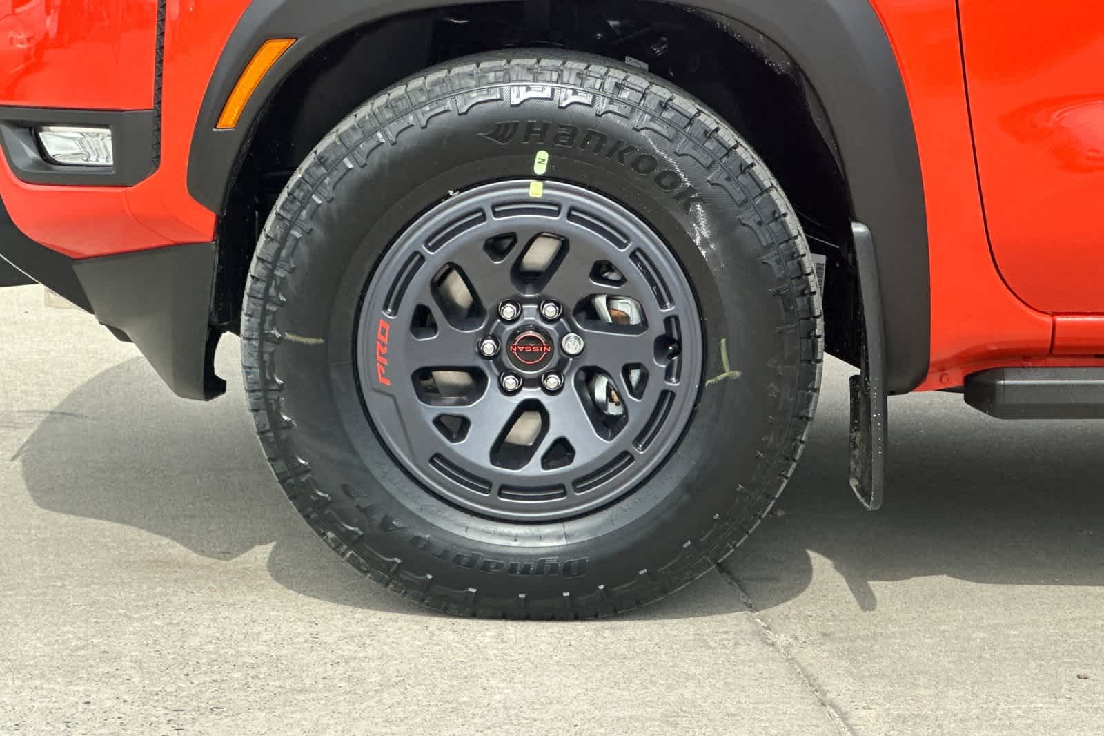 Thumbnail: 2025 Nissan Frontier - 25