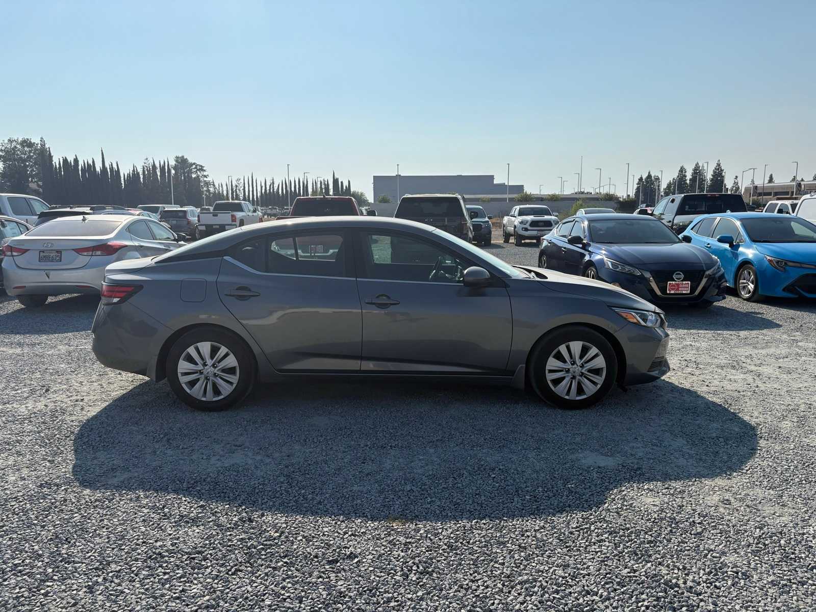 Thumbnail: 2022 Nissan Sentra - 8