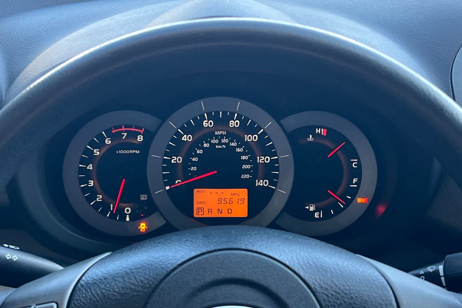 Thumbnail: 2011 Toyota RAV4 - 29