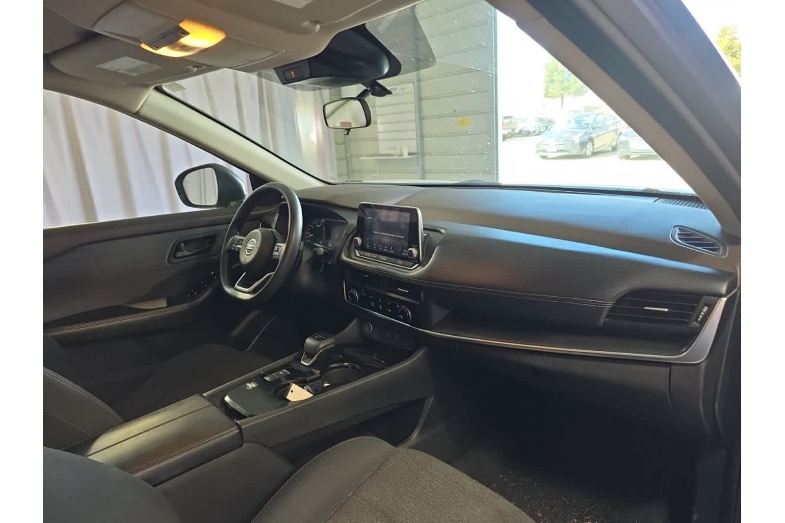 Thumbnail: 2021 Nissan Rogue - 12