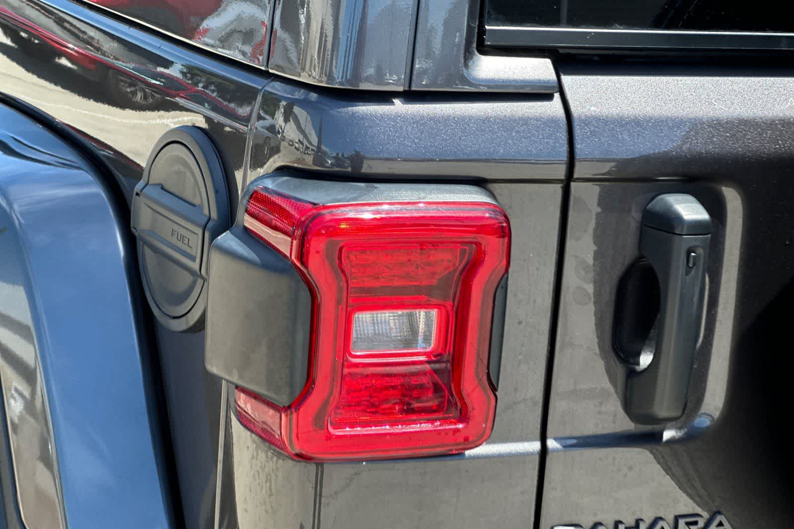 Thumbnail: 2025 Jeep Wrangler - 34