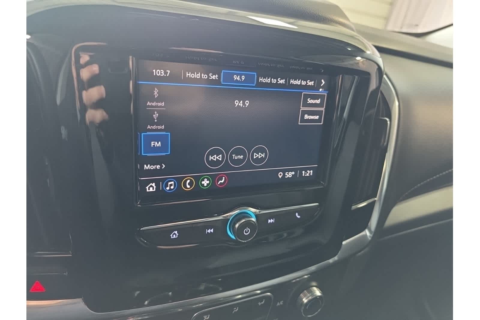 Thumbnail: 2020 Chevrolet Traverse - 26