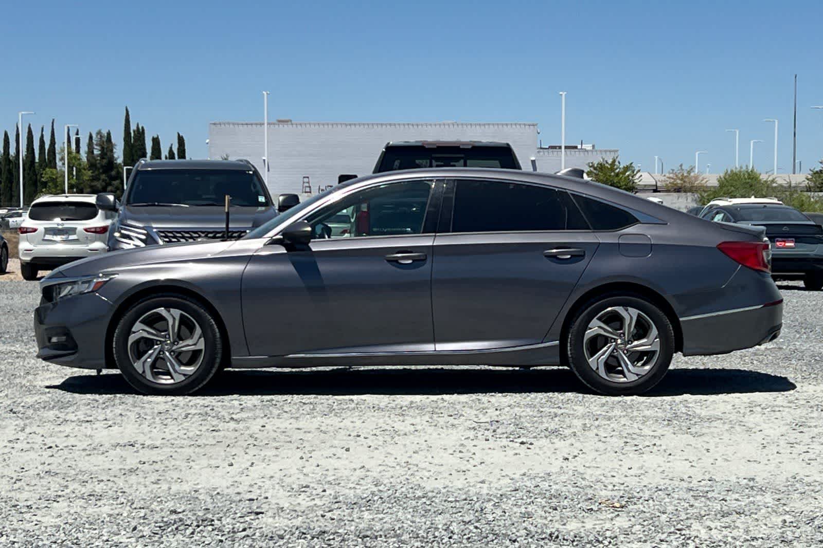Thumbnail: 2018 Honda Accord - 6