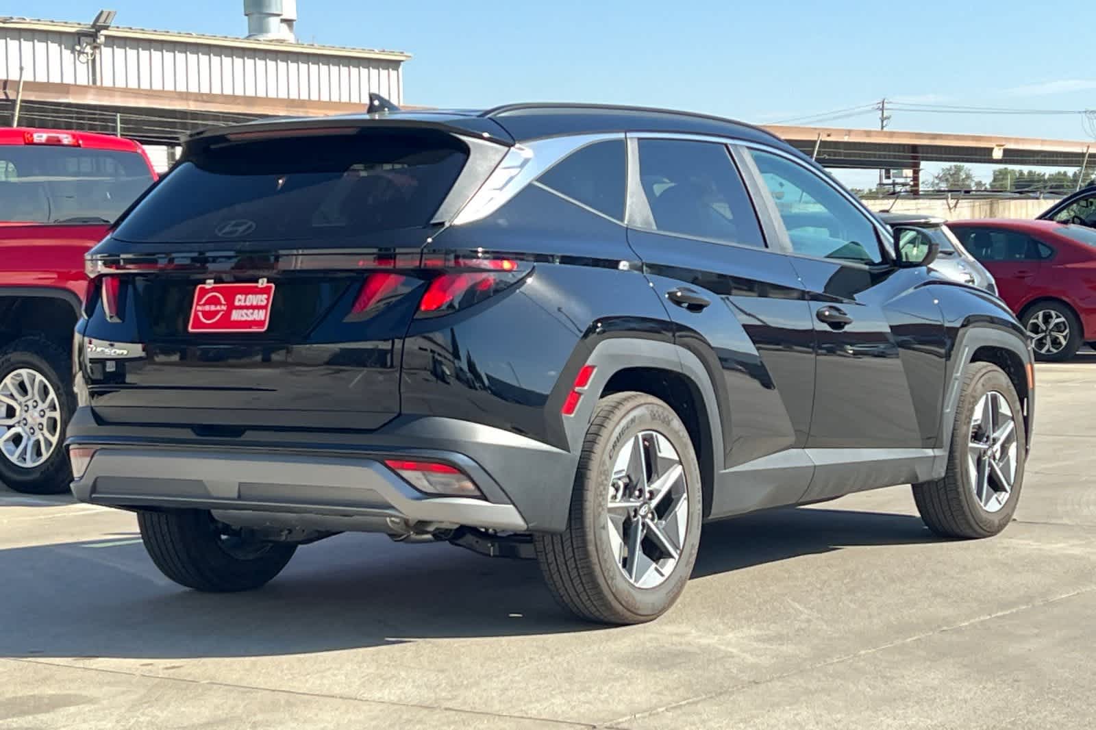 Thumbnail: 2025 Hyundai Tucson - 3