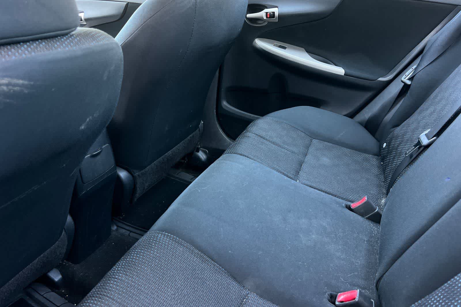 Thumbnail: 2010 Toyota Corolla - 5