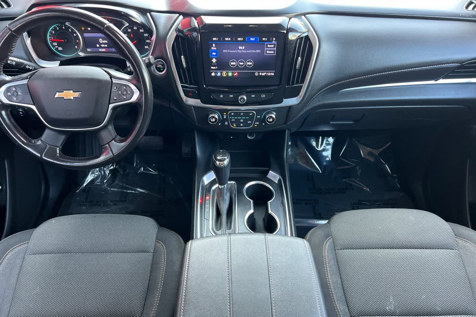 Thumbnail: 2020 Chevrolet Traverse - 4