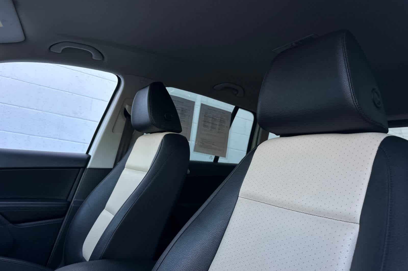 Thumbnail: 2017 Volkswagen Tiguan - 20