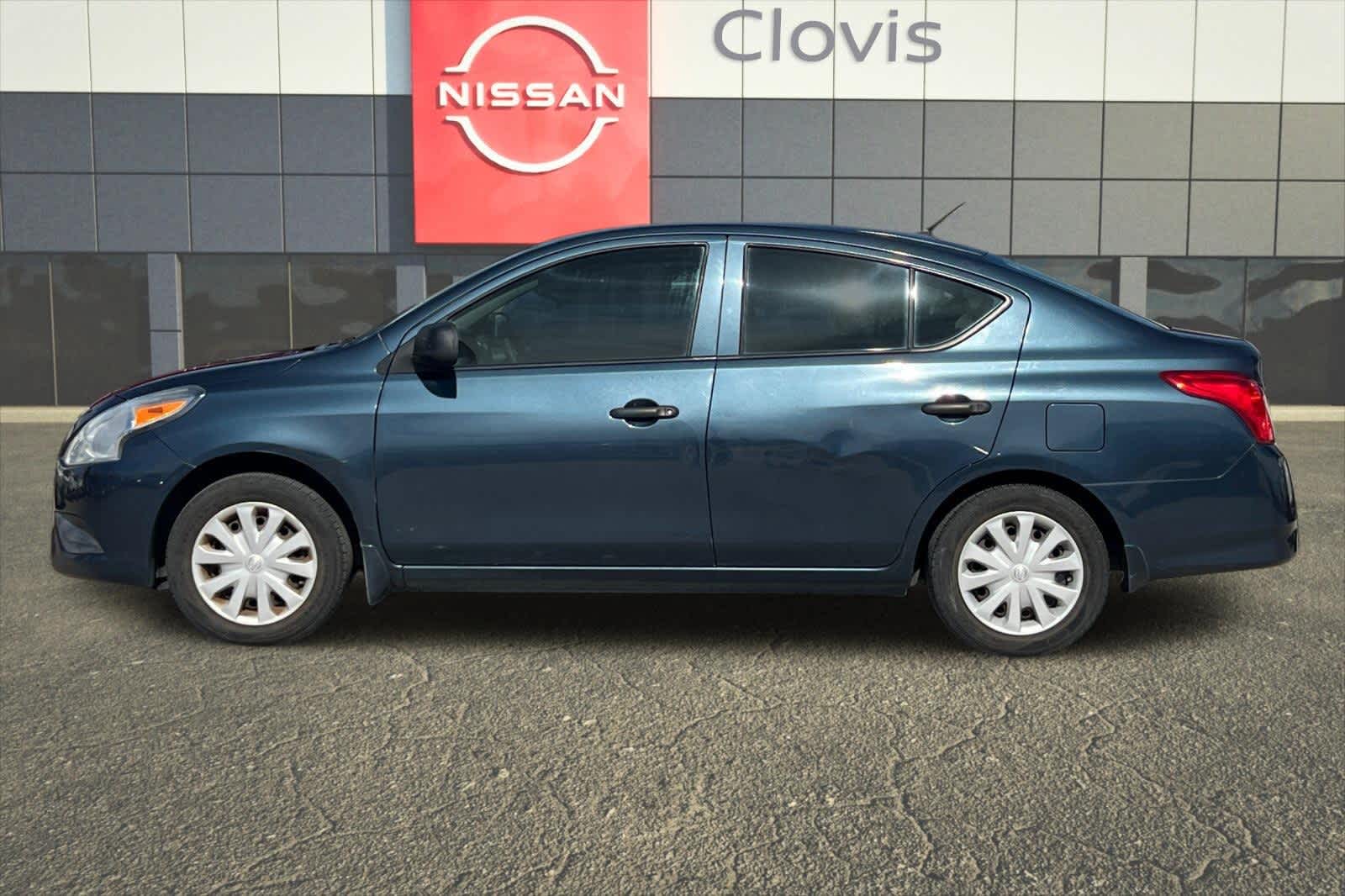 Thumbnail: 2015 Nissan Versa - 6