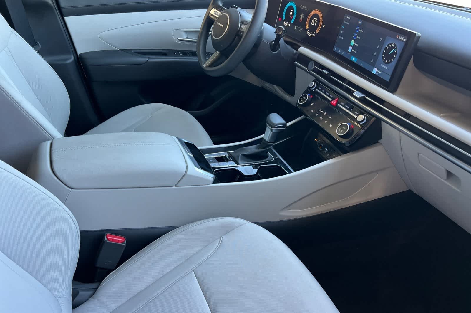 Thumbnail: 2025 Hyundai Tucson - 19