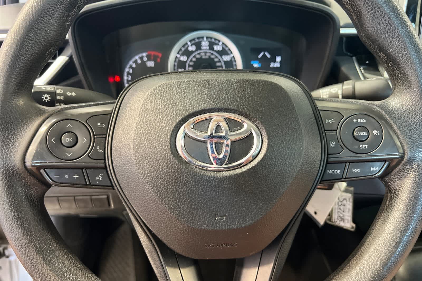 Thumbnail: 2021 Toyota Corolla - 24