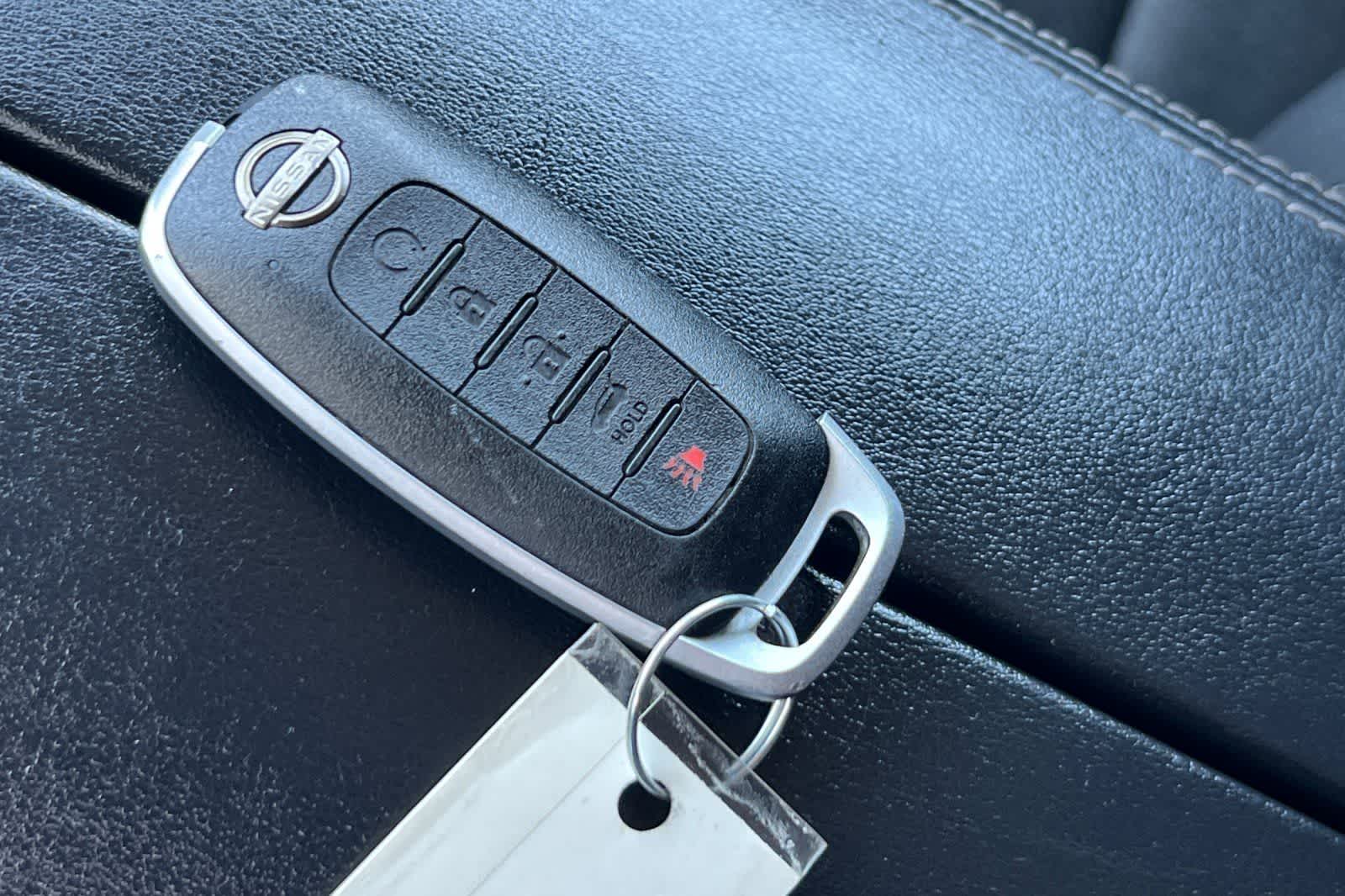 Thumbnail: 2025 Nissan Rogue - 25