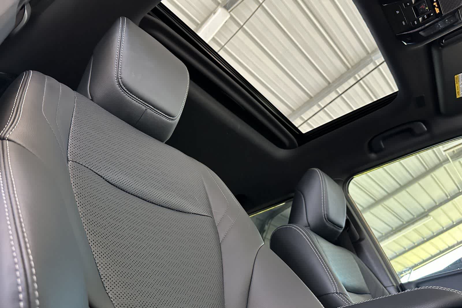 Thumbnail: 2025 Toyota Land Cruiser - 20