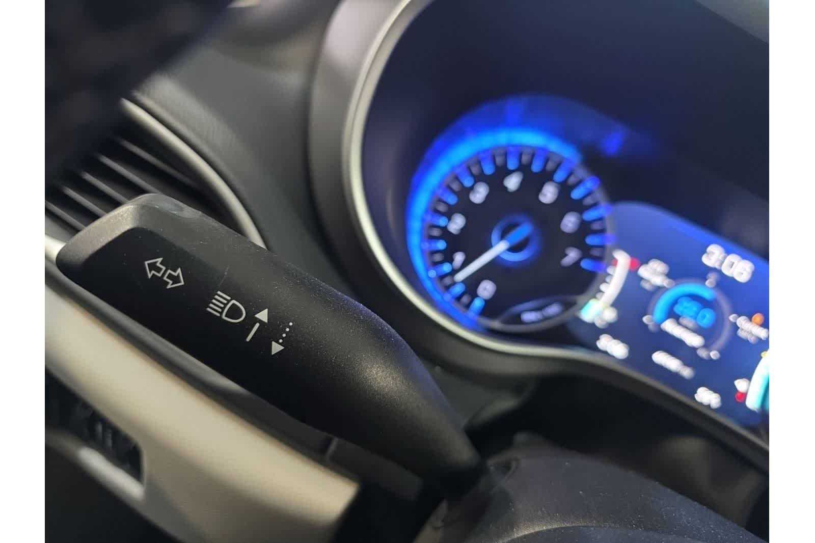 Thumbnail: 2023 Chrysler Pacifica - 28