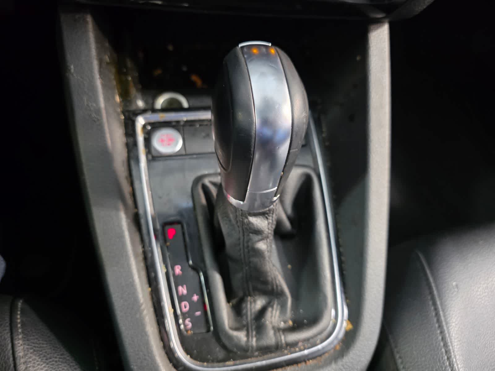 Thumbnail: 2016 Volkswagen Jetta - 24