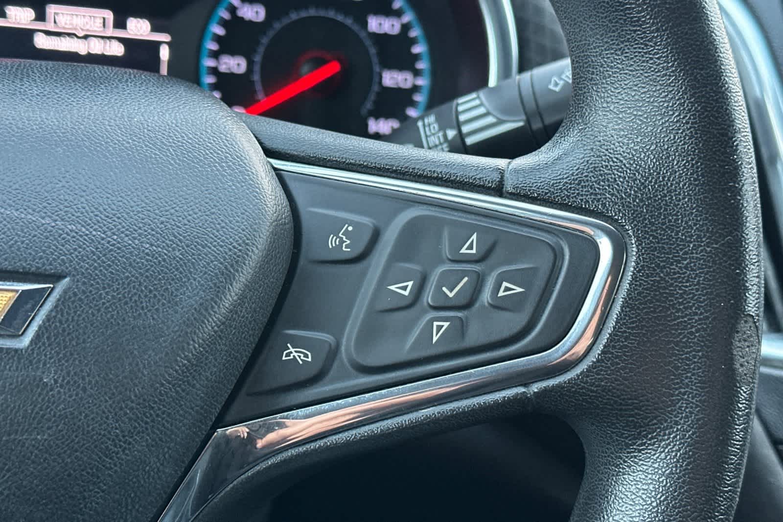 Thumbnail: 2017 Chevrolet Malibu - 28