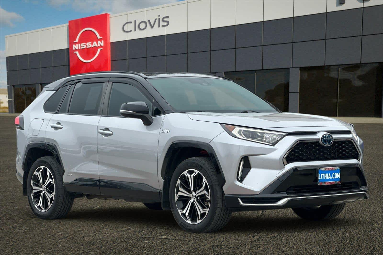 Thumbnail: 2021 Toyota RAV4 - 10