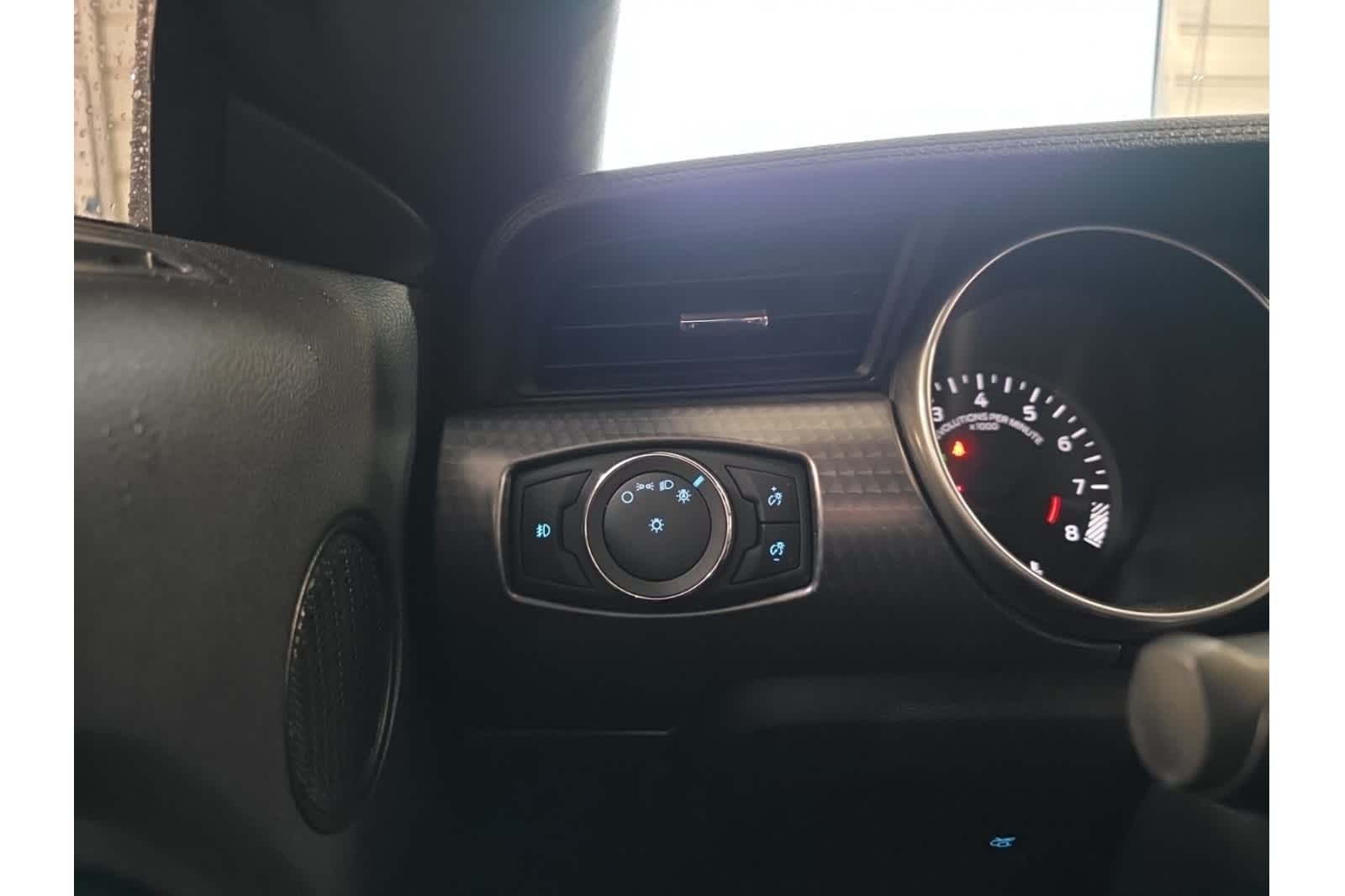 Thumbnail: 2019 Ford Mustang - 28