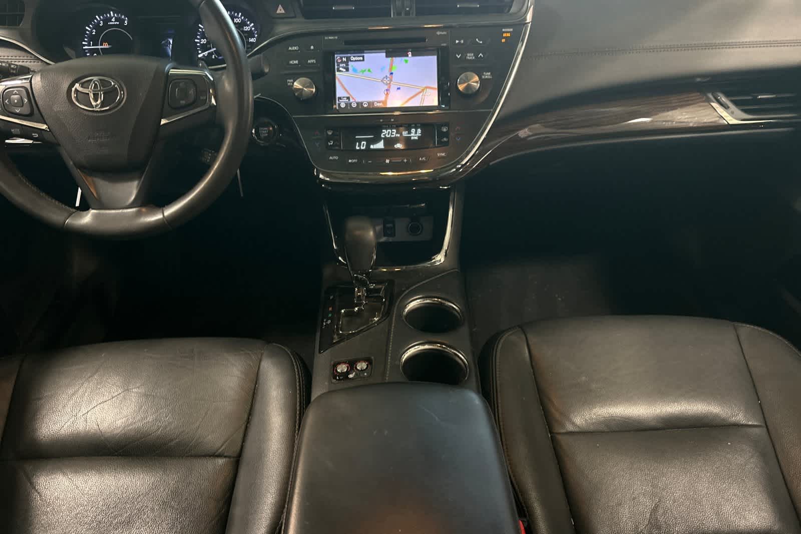 Thumbnail: 2015 Toyota Avalon - 4