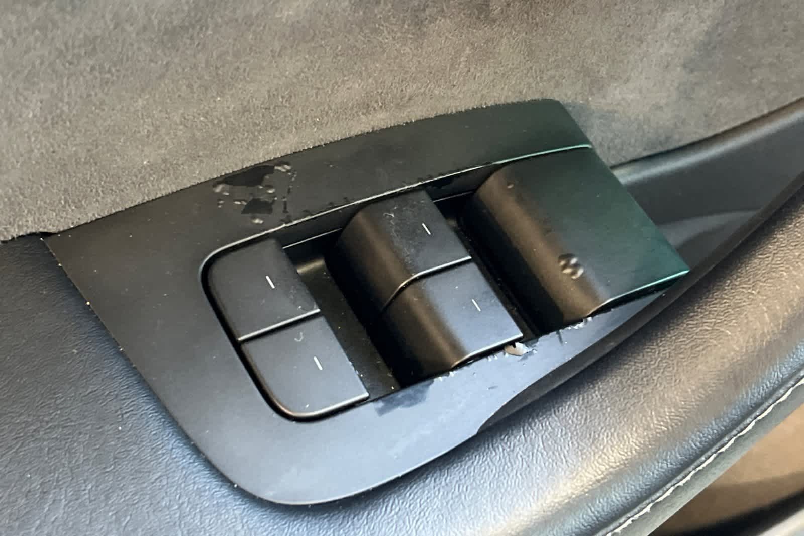 Thumbnail: 2021 Tesla Model 3 - 16