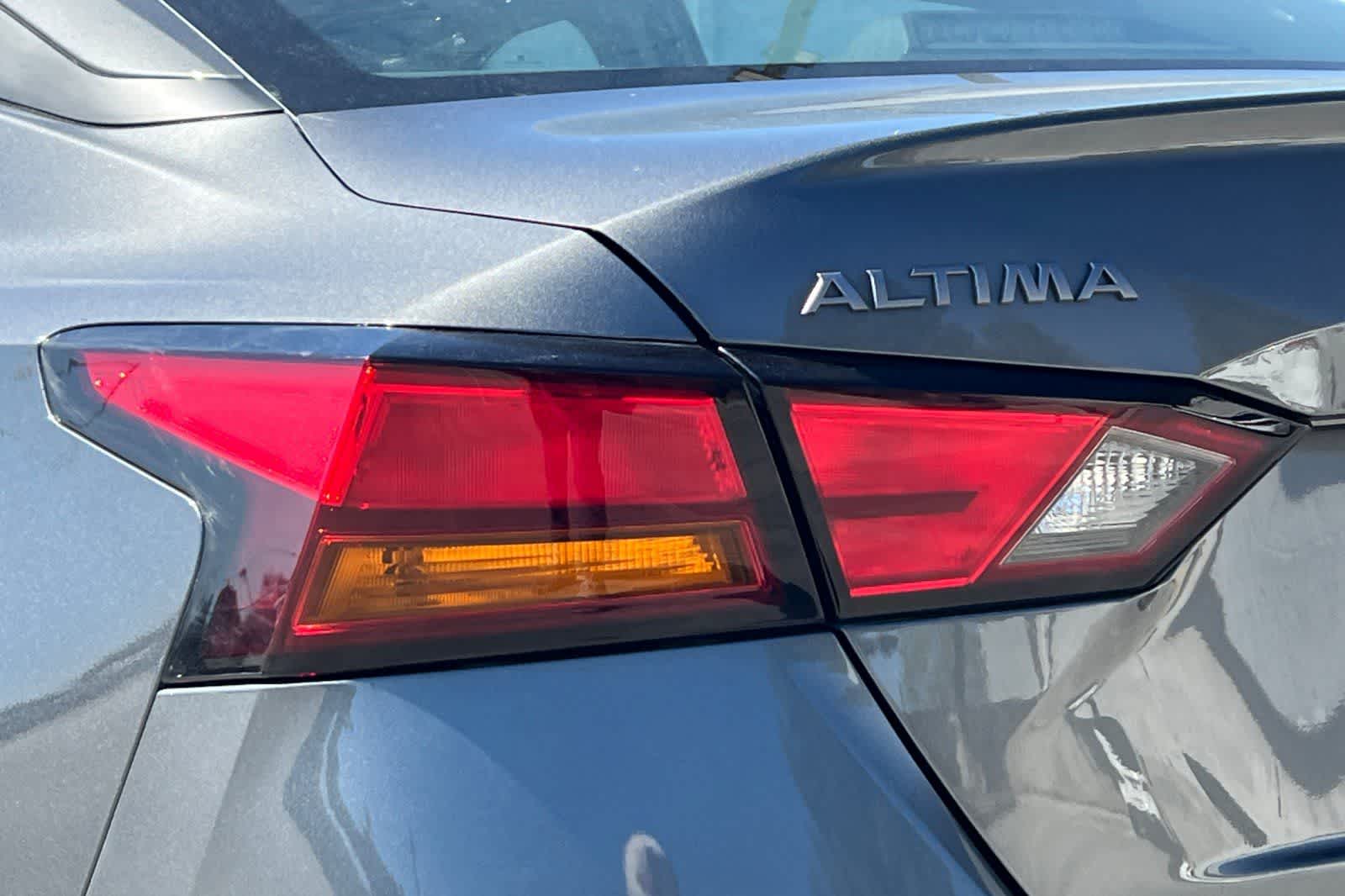 Thumbnail: 2025 Nissan Altima - 15