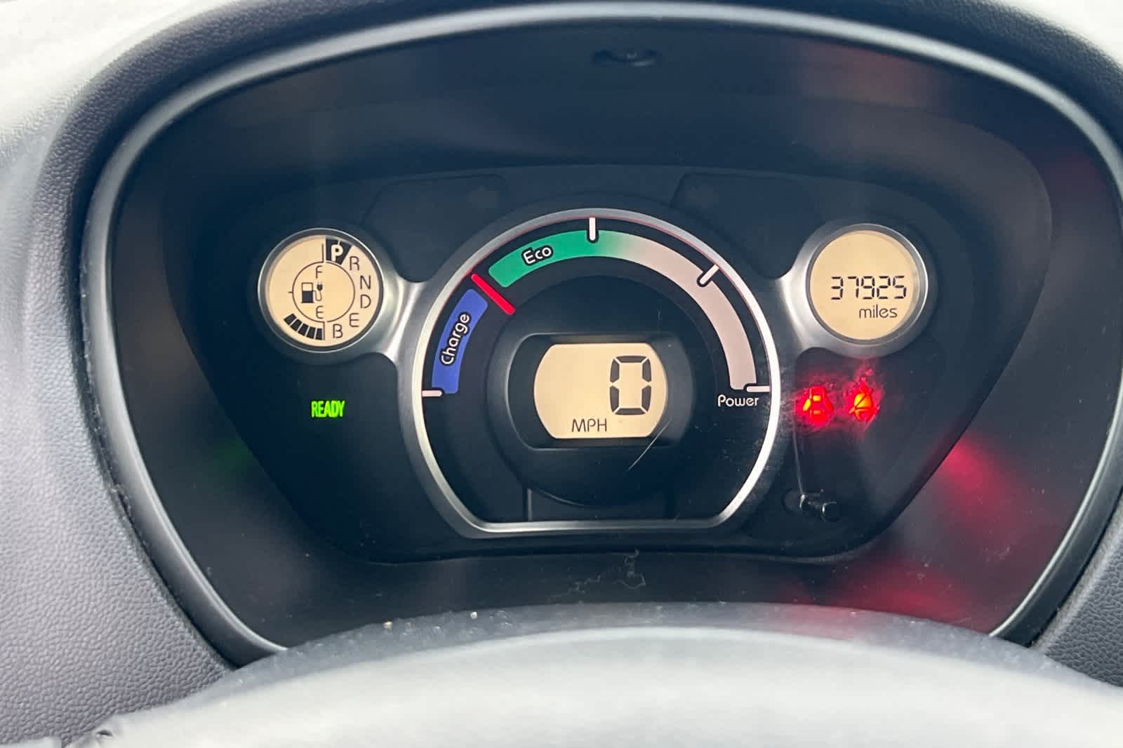 Thumbnail: 2016 Mitsubishi i-MiEV - 25