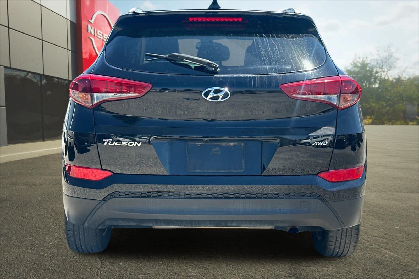 Thumbnail: 2018 Hyundai Tucson - 8