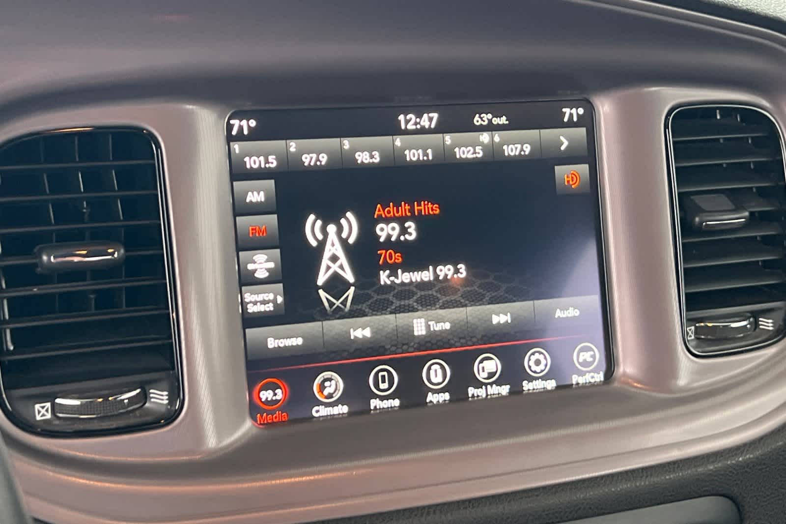 Thumbnail: 2023 Dodge Charger - 20