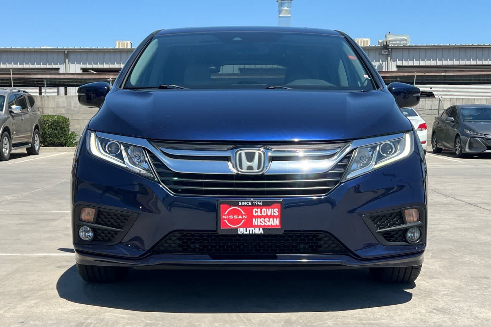 Thumbnail: 2018 Honda Odyssey - 11