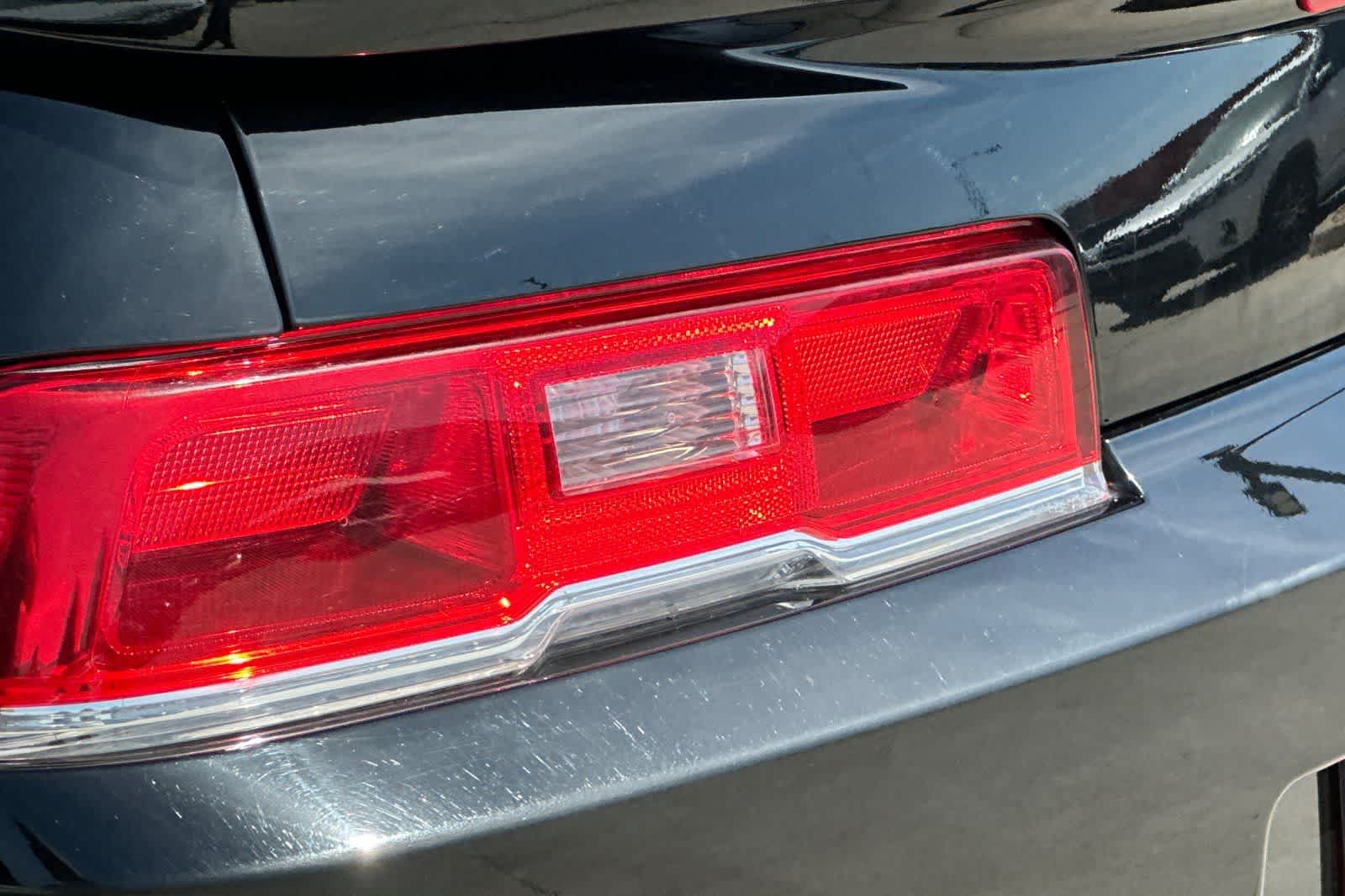 Thumbnail: 2014 Chevrolet Camaro - 32