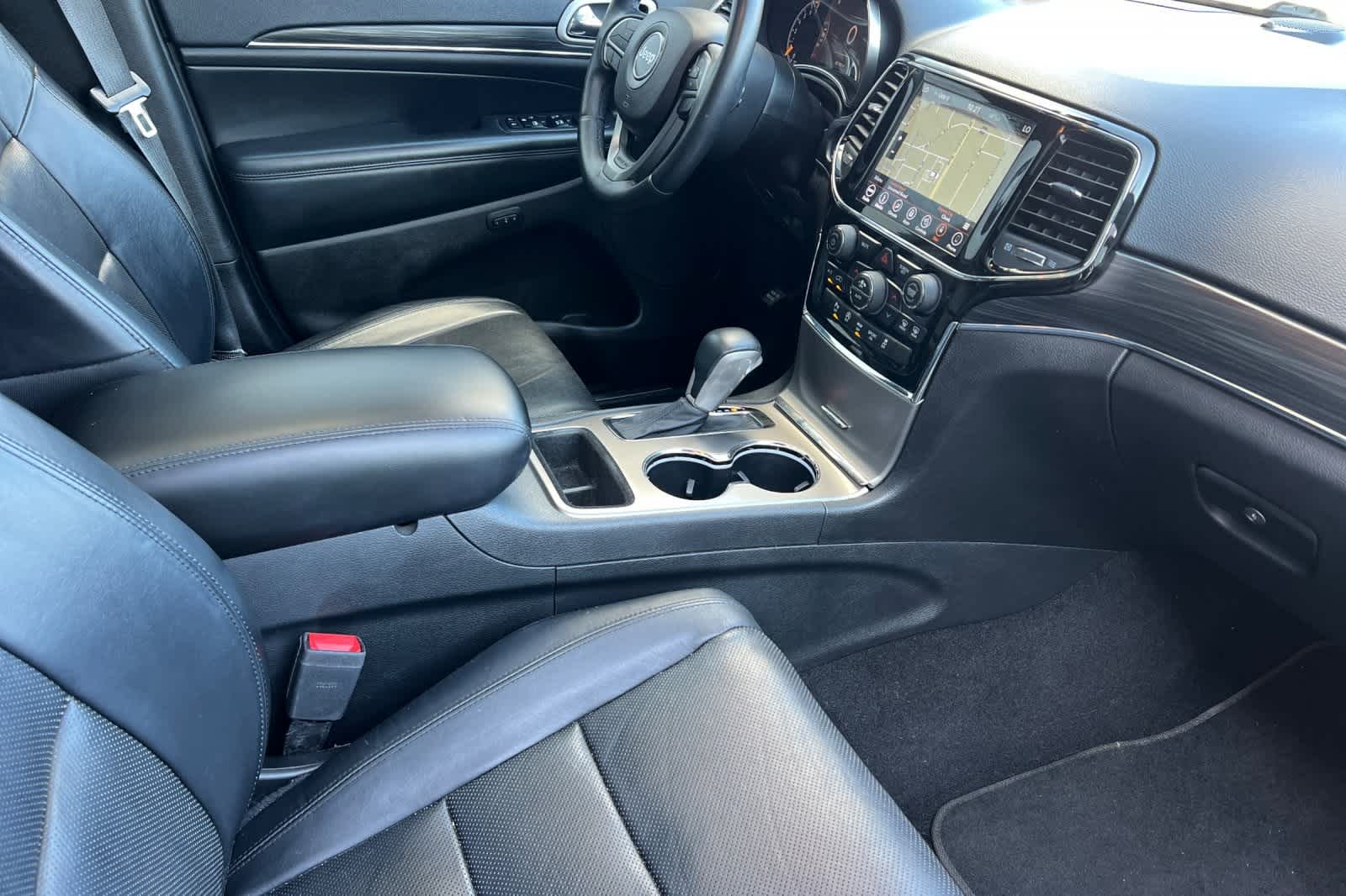 Thumbnail: 2019 Jeep Grand Cherokee - 19