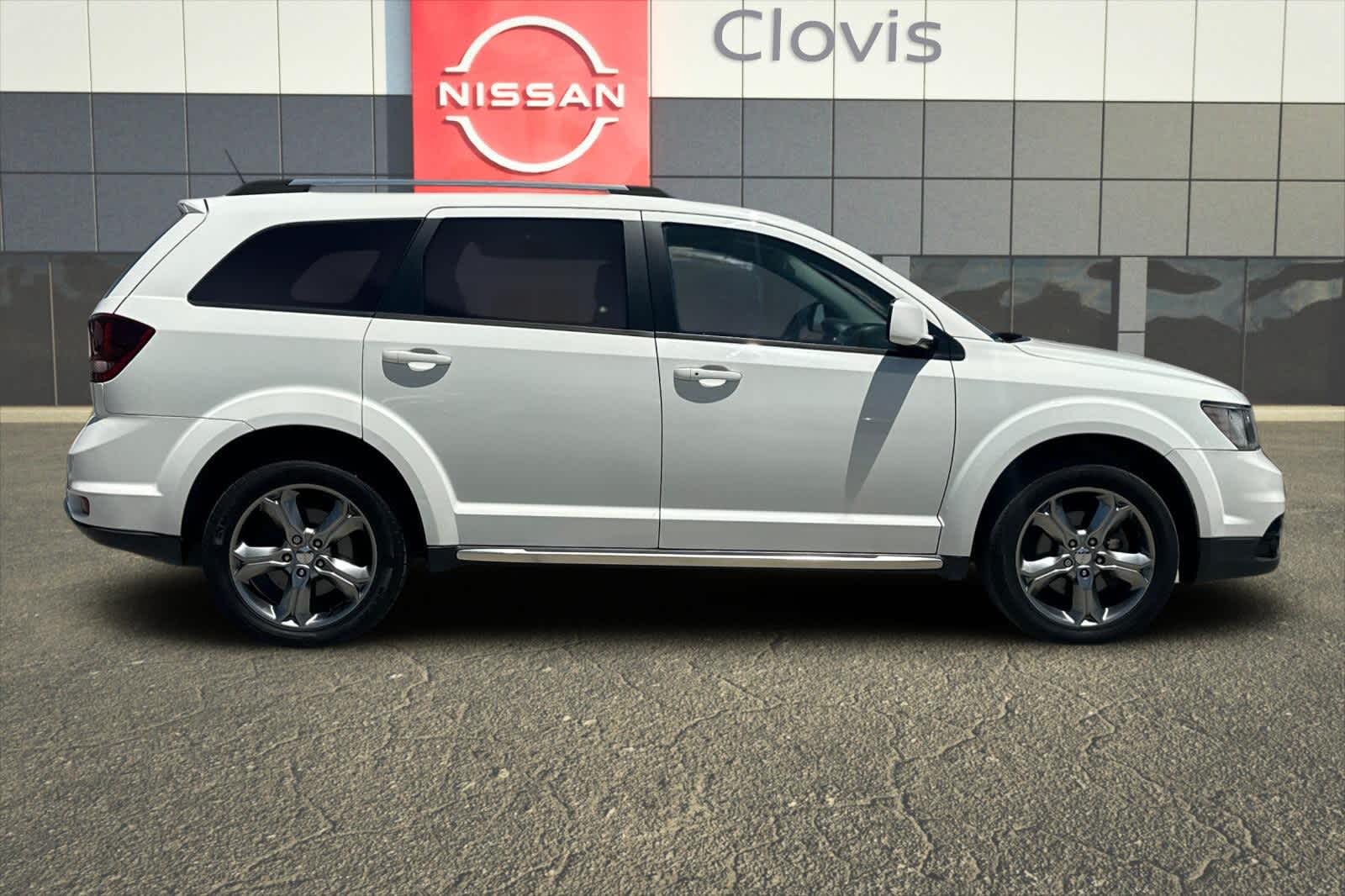 Thumbnail: 2017 Dodge Journey - 9