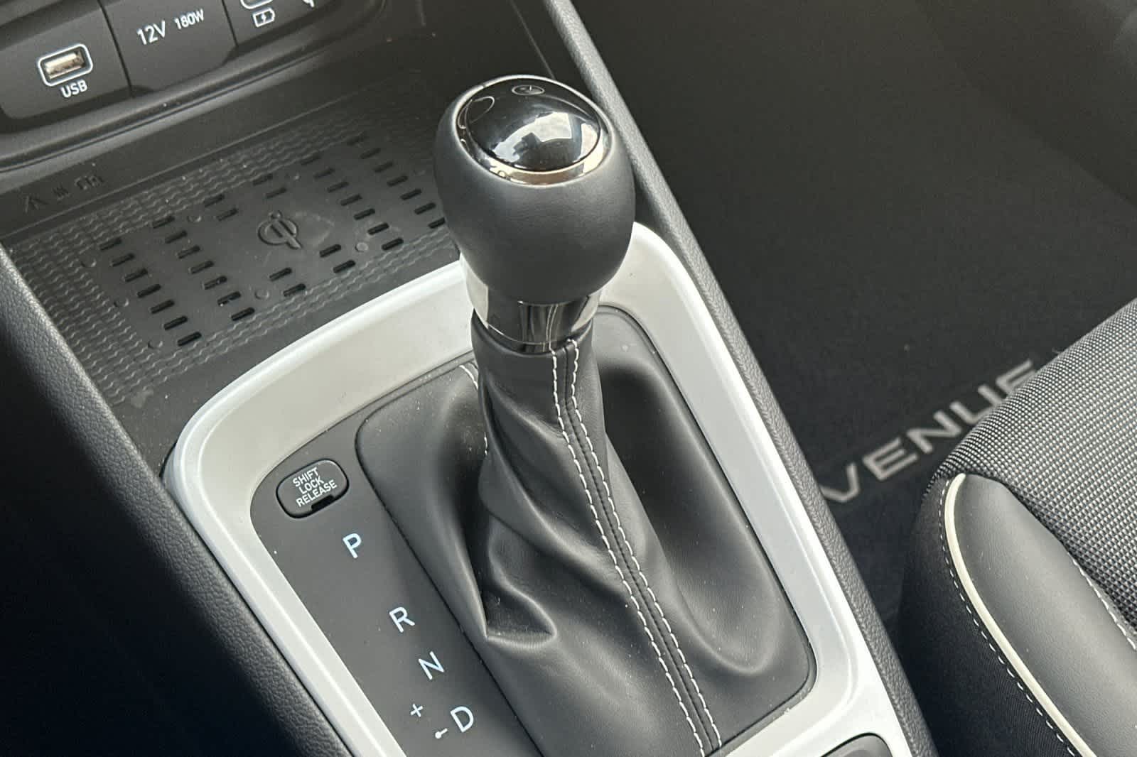 Thumbnail: 2025 Hyundai Venue - 27