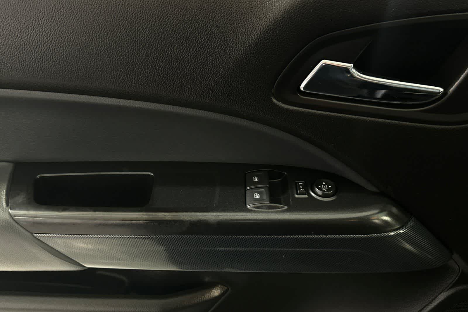 Thumbnail: 2019 Chevrolet Colorado - 13