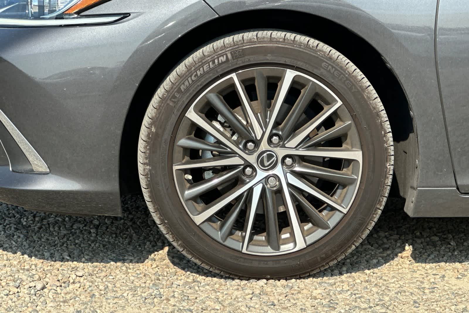 Thumbnail: 2024 Lexus ES - 12