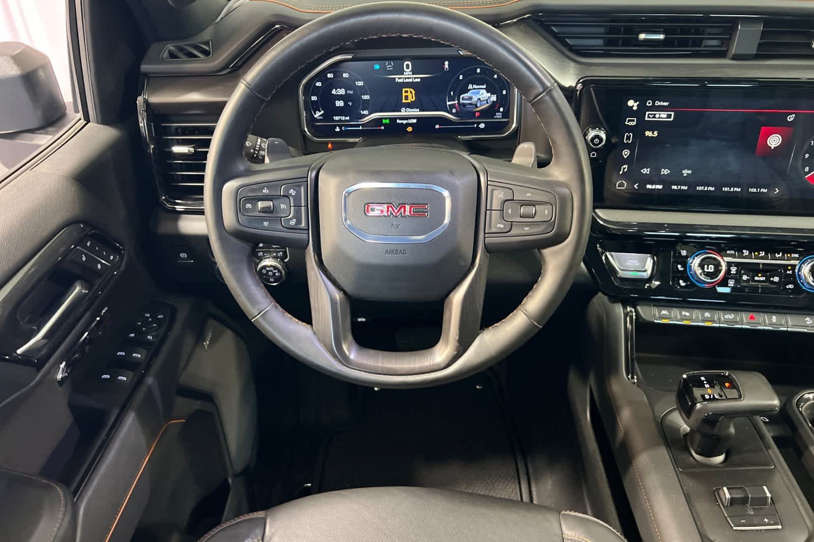 Thumbnail: 2024 GMC Sierra 1500 - 17