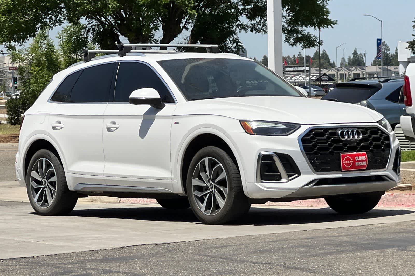 Thumbnail: 2022 Audi Q5 - 10