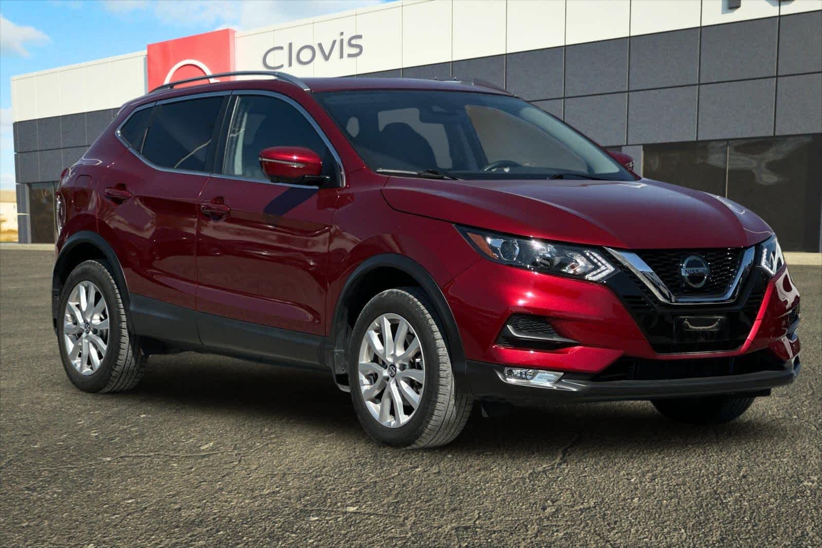 Thumbnail: 2022 Nissan Rogue Sport - 10
