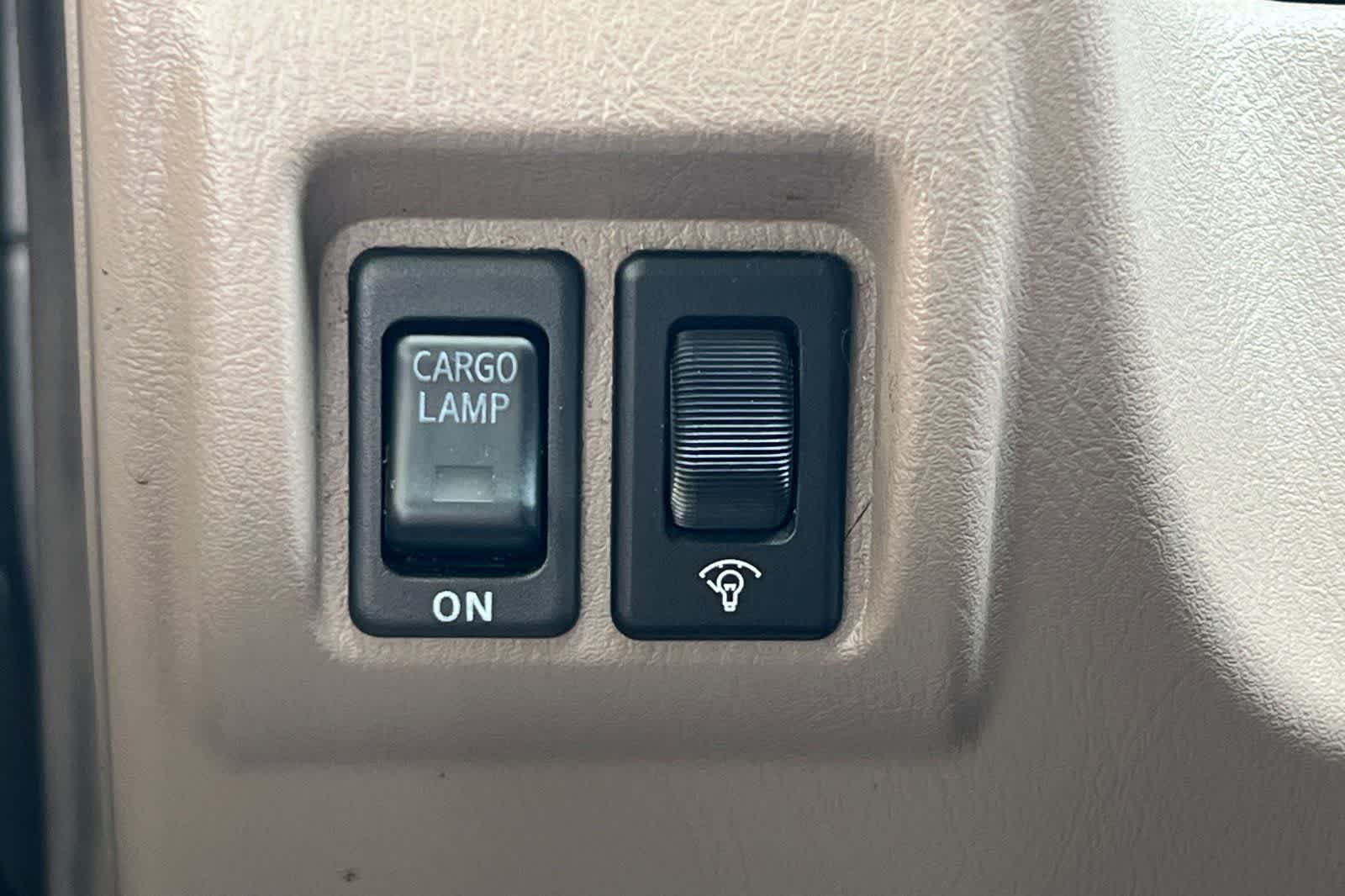 Thumbnail: 2002 Nissan Frontier - 30