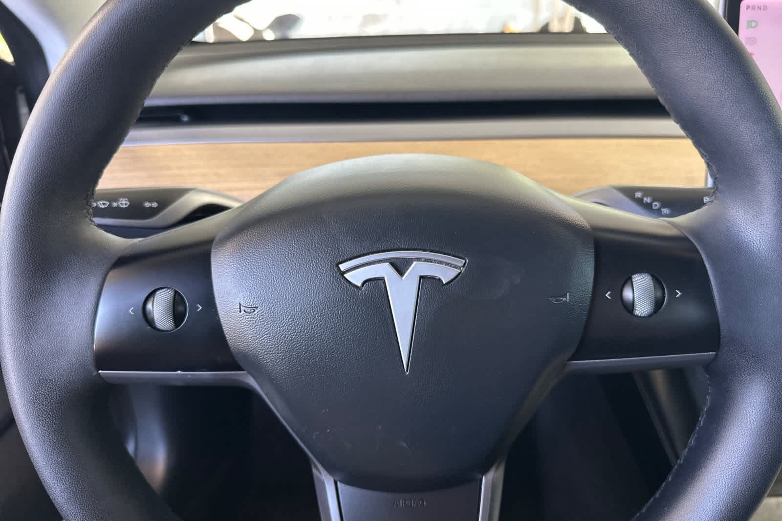 Thumbnail: 2021 Tesla Model 3 - 25