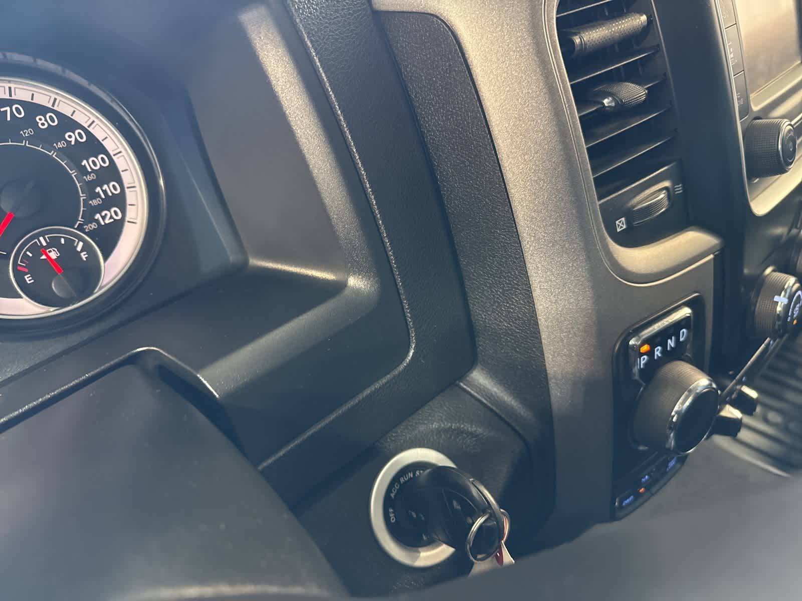 Thumbnail: 2021 RAM 1500 Classic - 29
