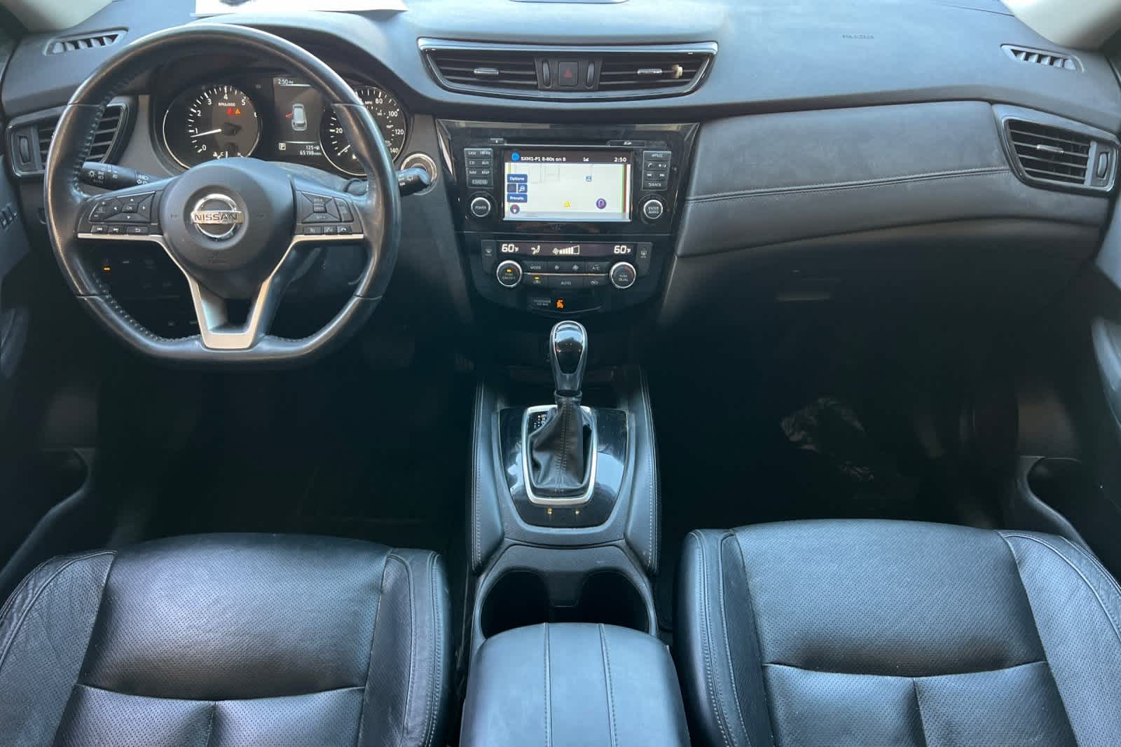 Thumbnail: 2017 Nissan Rogue - 4