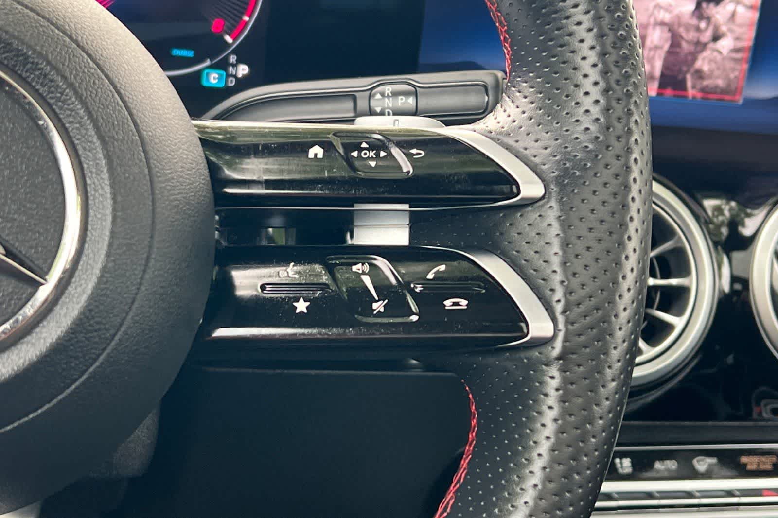 Thumbnail: 2025 Mercedes-Benz GLA - 29