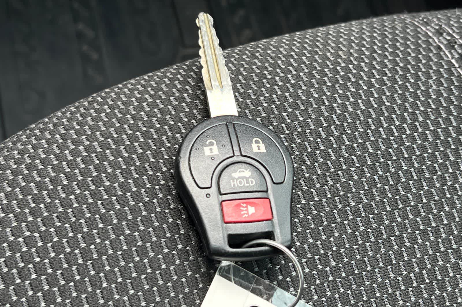 Thumbnail: 2018 Nissan Sentra - 26