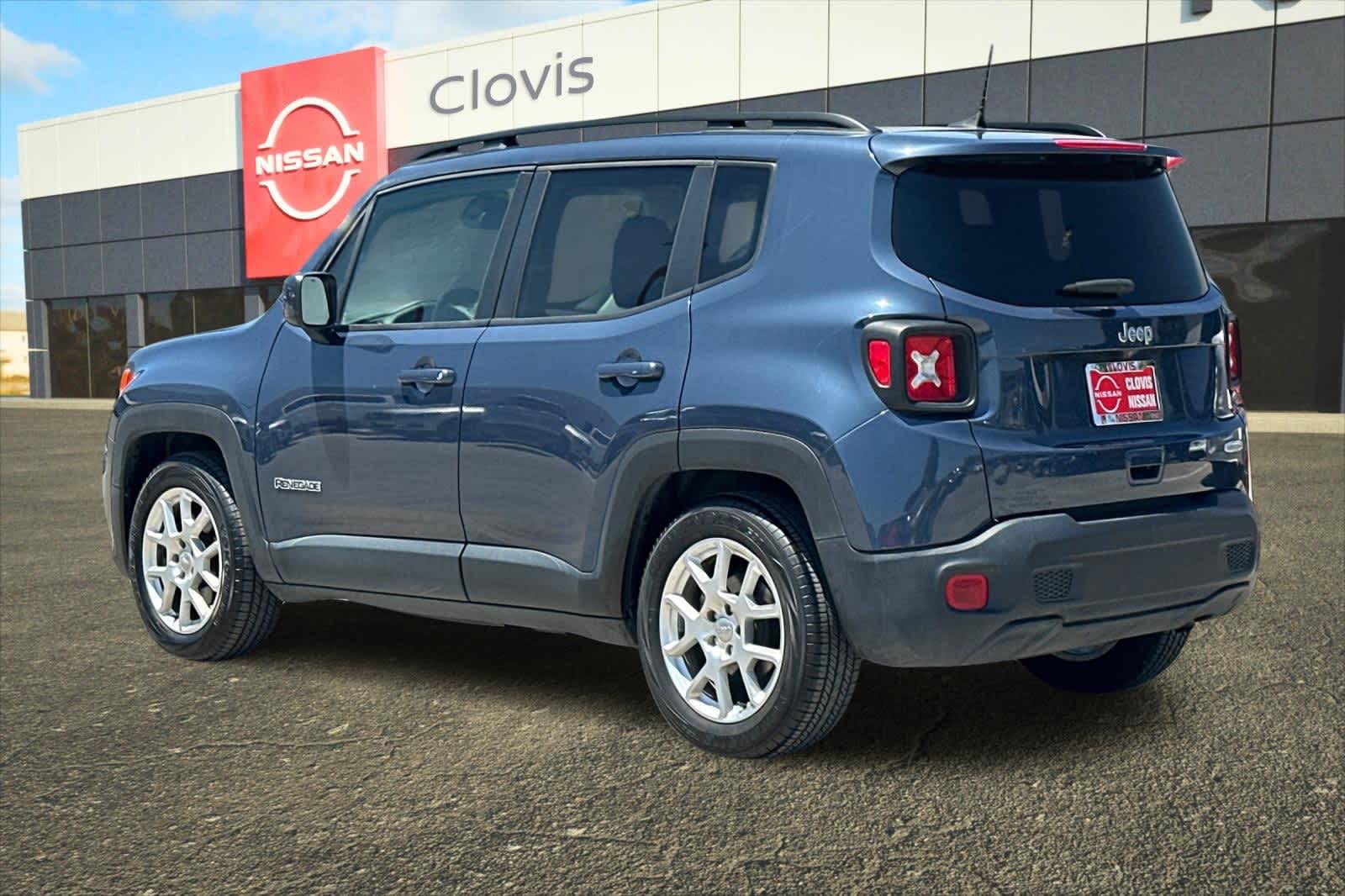 Thumbnail: 2021 Jeep Renegade - 7
