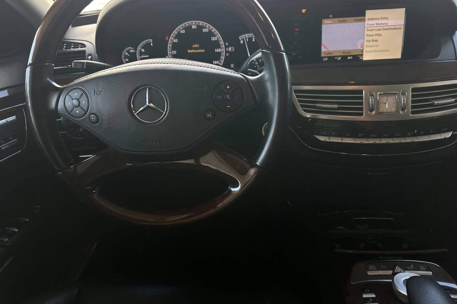 Thumbnail: 2012 Mercedes-Benz S-Class - 17