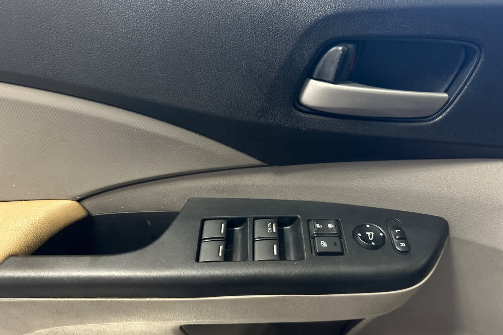 Thumbnail: 2014 Honda CR-V - 15