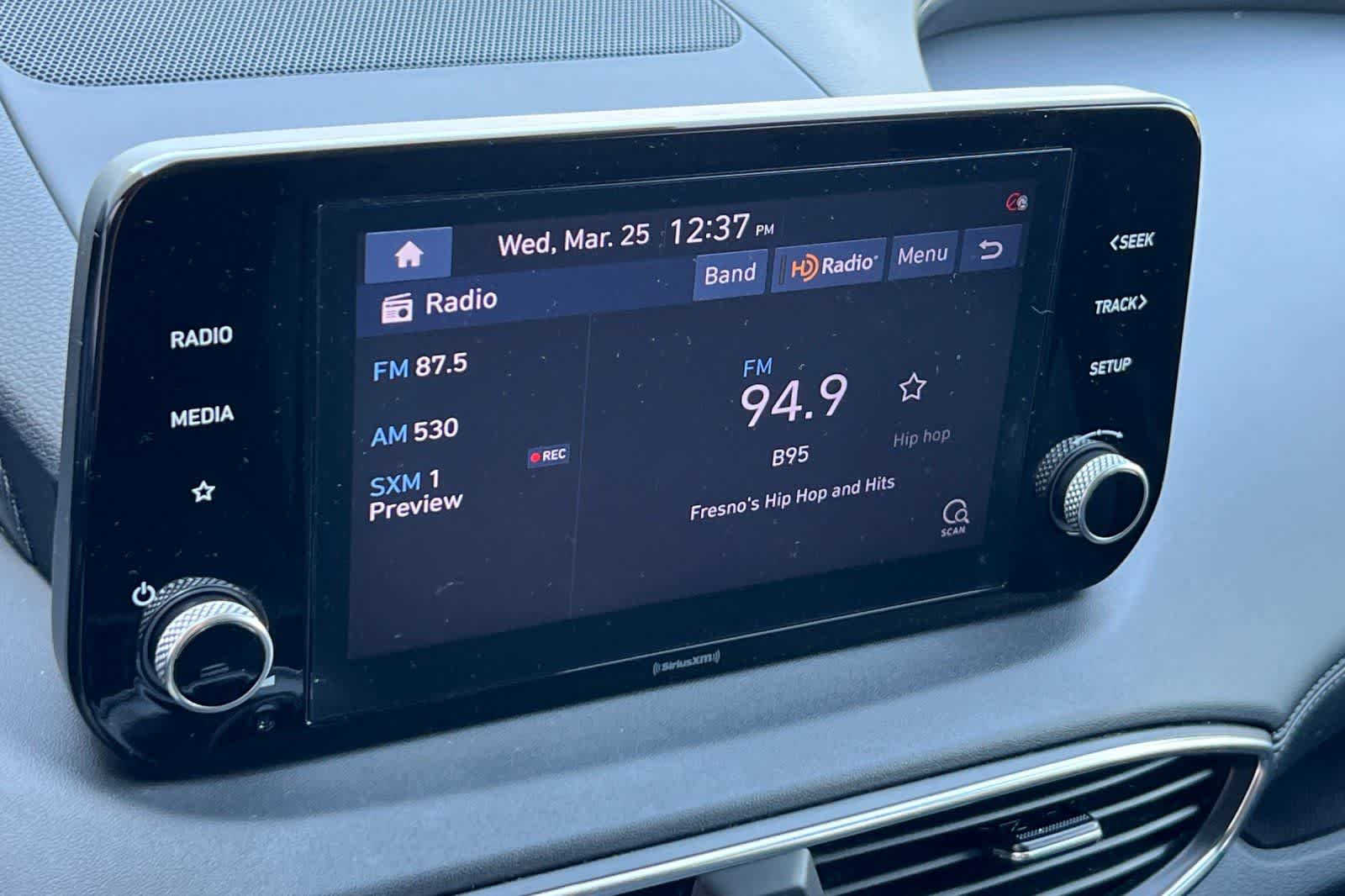 Thumbnail: 2021 Hyundai Santa Fe - 20