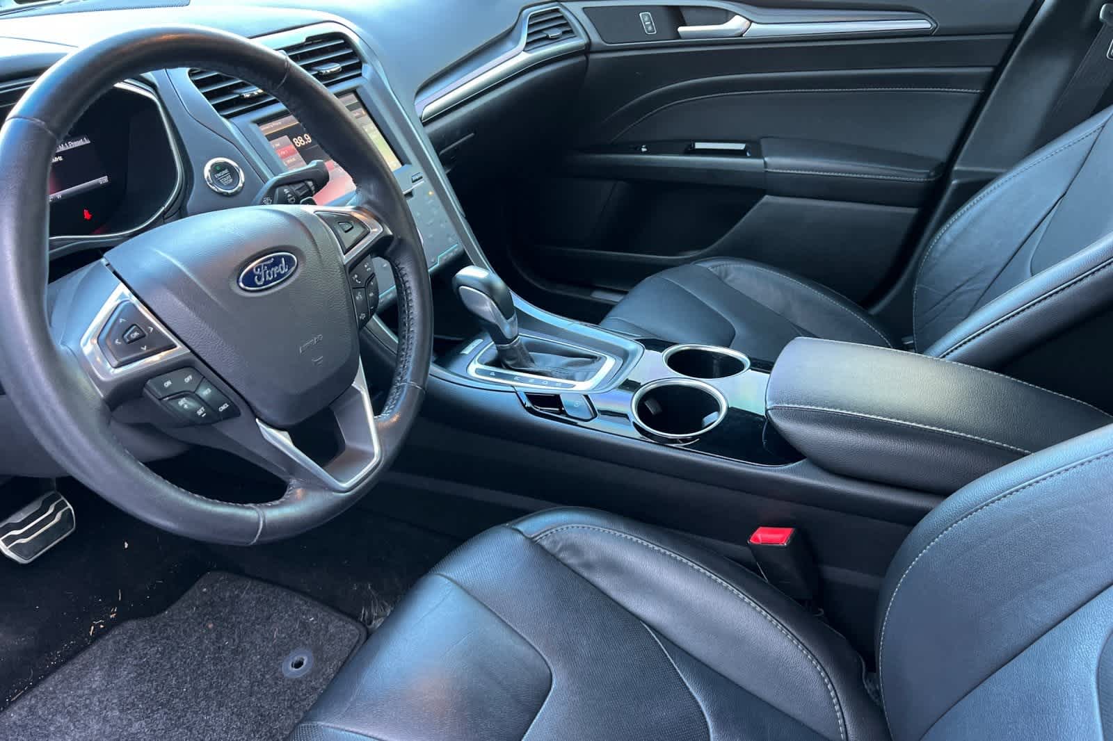 Thumbnail: 2014 Ford Fusion - 12