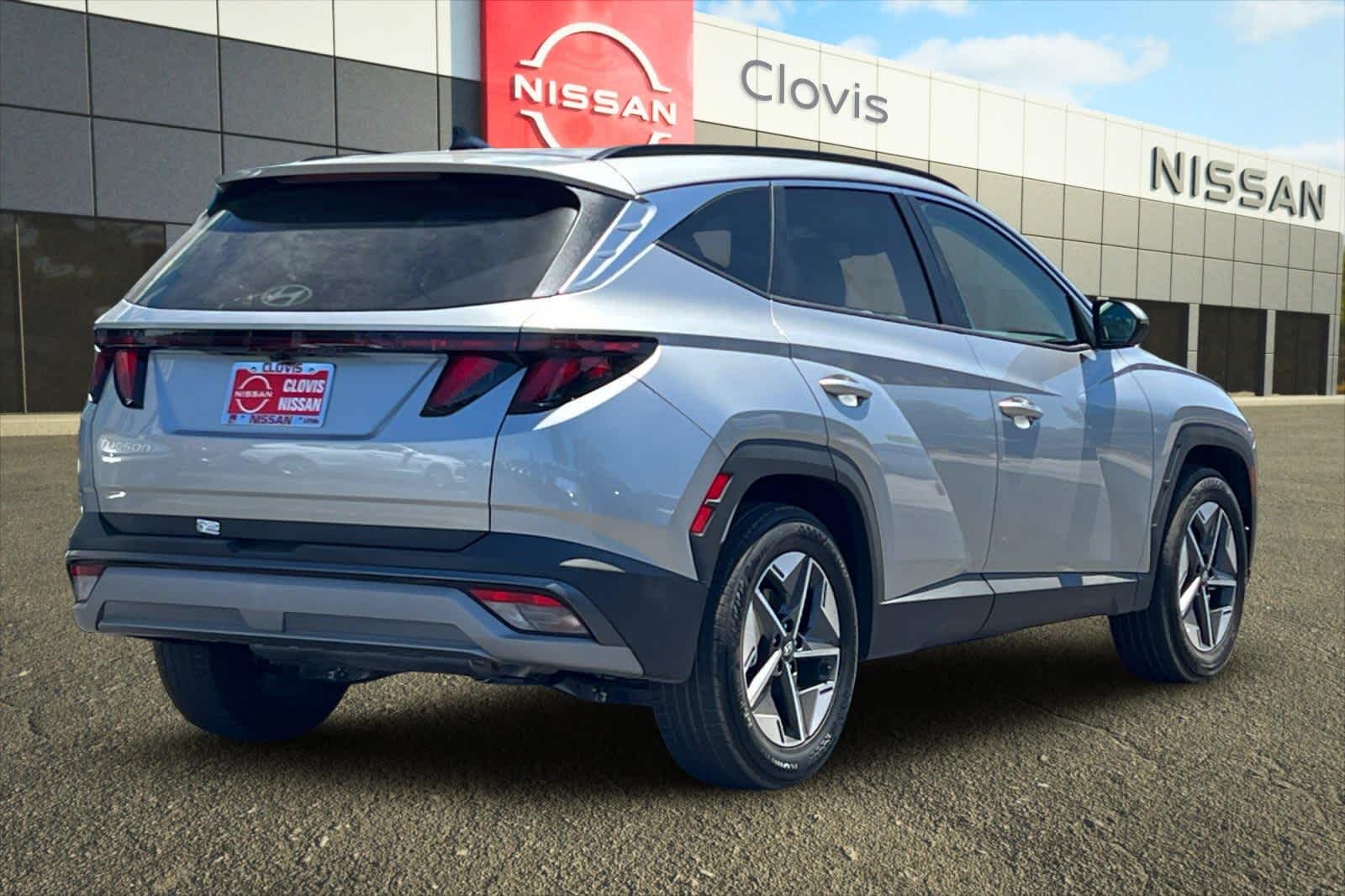 Thumbnail: 2025 Hyundai Tucson - 3