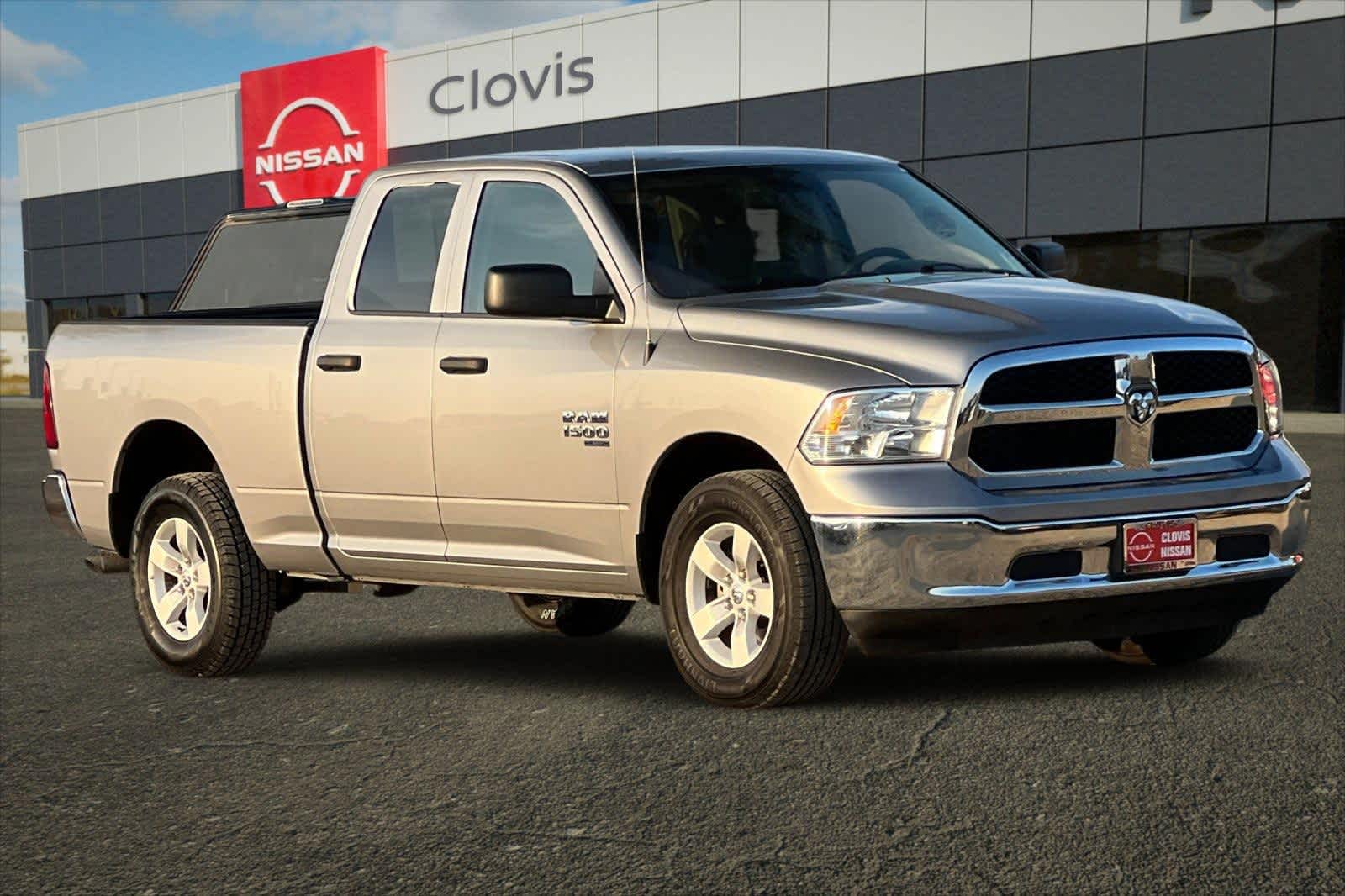 Thumbnail: 2024 RAM 1500 Classic - 10